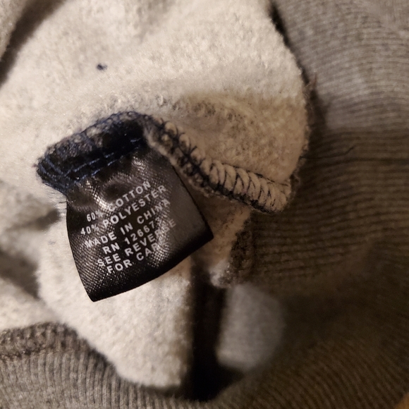 New England Patriots NFL Hoodie - Picture 5 of 7